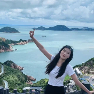Chenli Lou