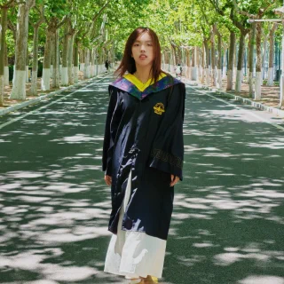 Liujun Guo